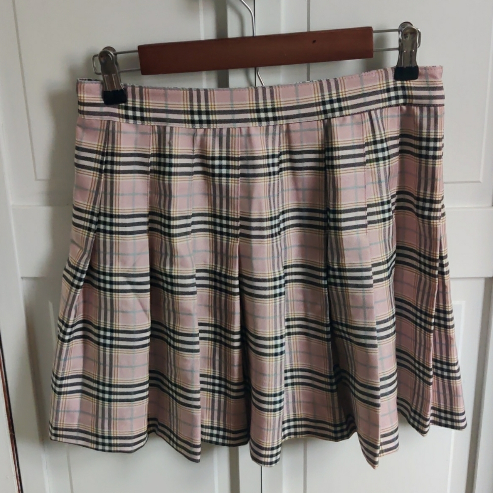 Pleated Mini skirt